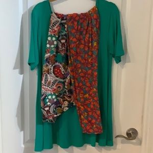 LuLaroe Classic T with 2 leggings set